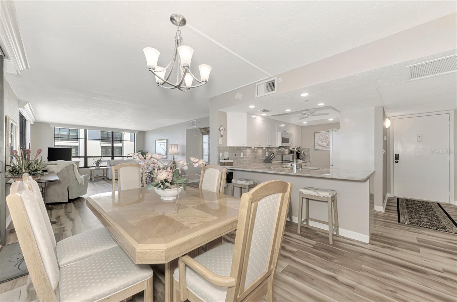 631 ALHAMBRA RD #1004, VENICE, FL, 34285