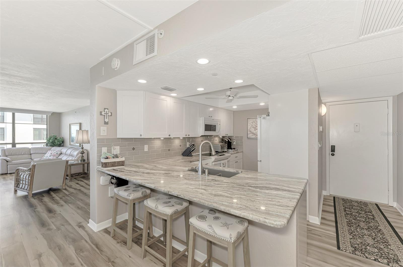 631 ALHAMBRA RD #1004, VENICE, FL, 34285