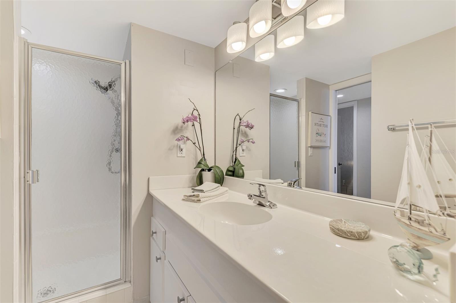 631 ALHAMBRA RD #1004, VENICE, FL, 34285