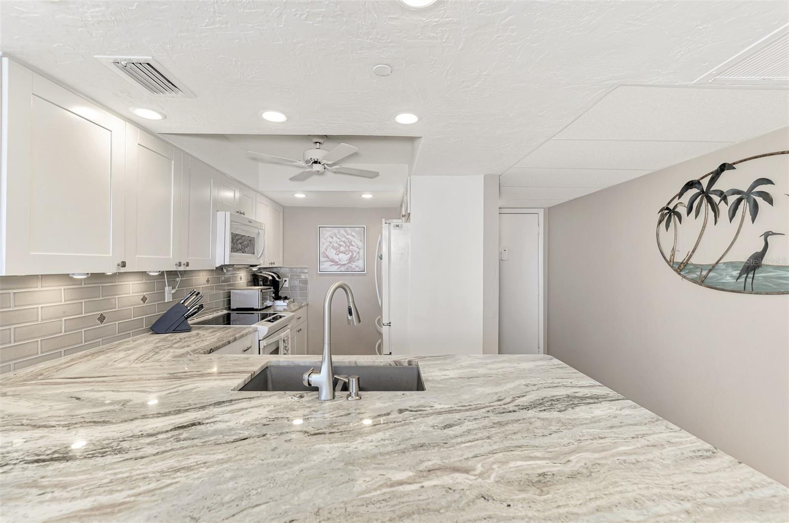 631 ALHAMBRA RD #1004, VENICE, FL, 34285