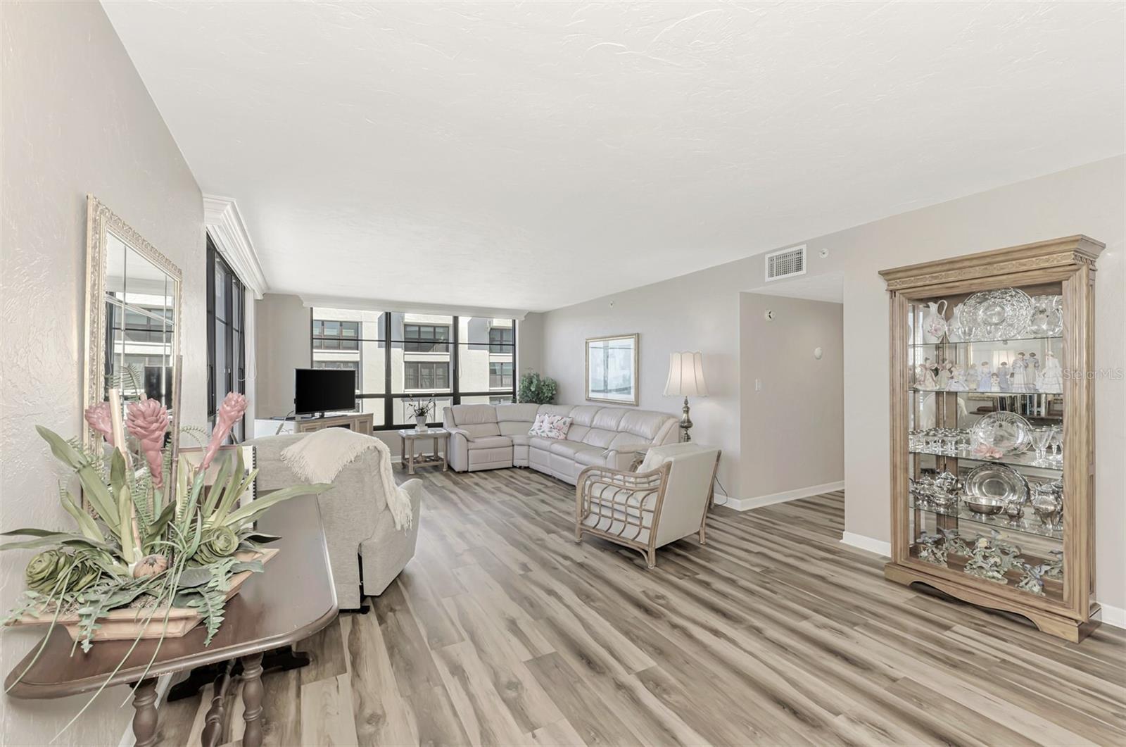 631 ALHAMBRA RD #1004, VENICE, FL, 34285