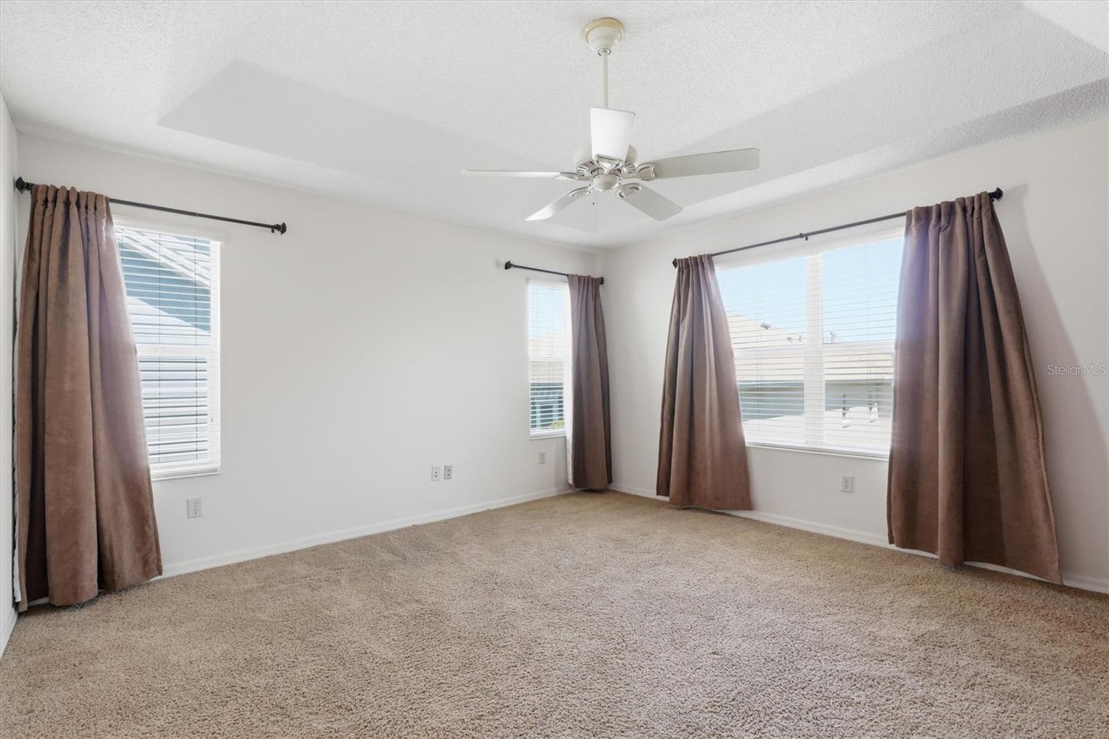 1563 EASTOVER TER, THE VILLAGES, FL, 32162