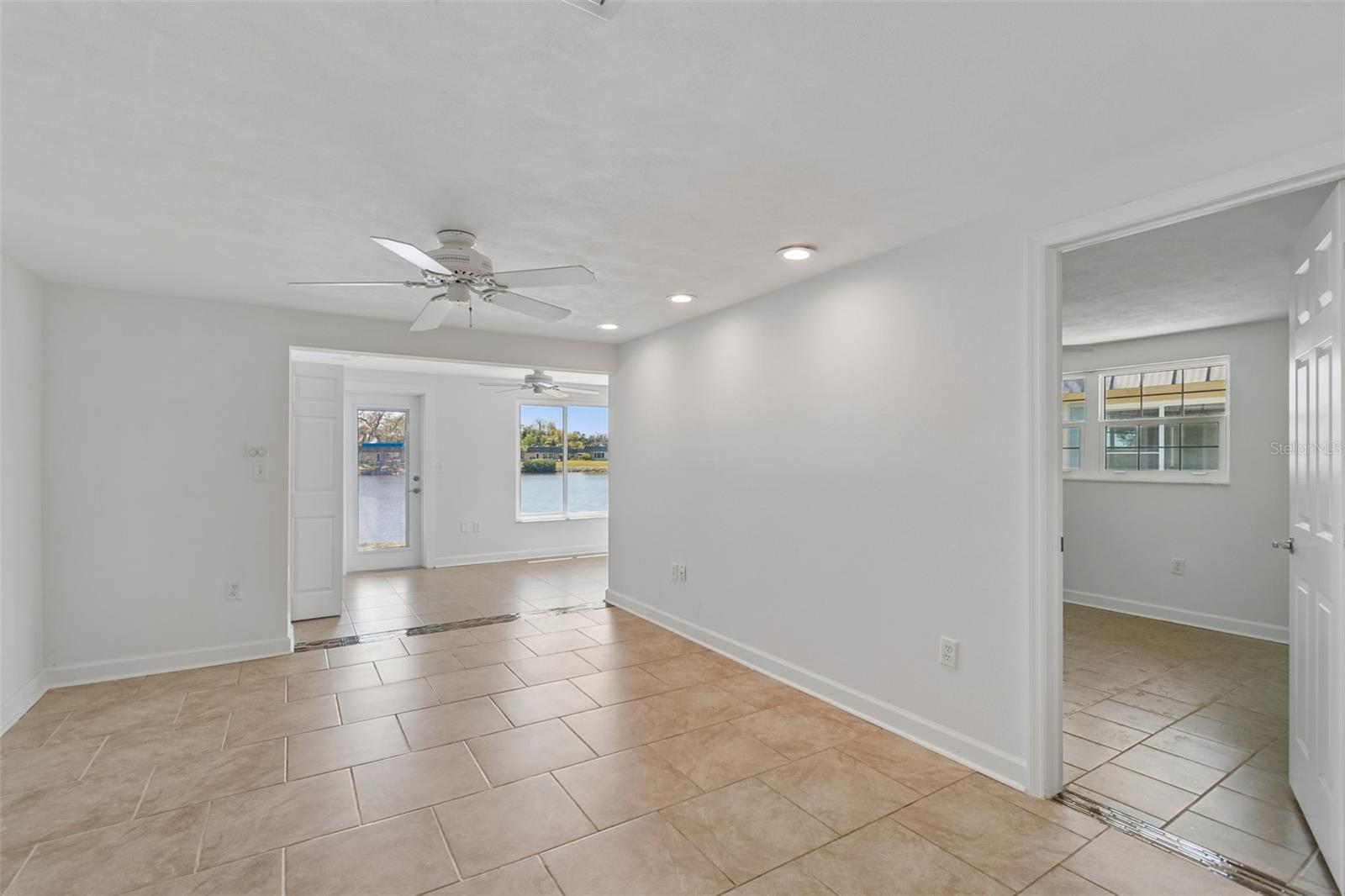 4204 STRATFORD DR #4204, NEW PORT RICHEY, FL, 34652