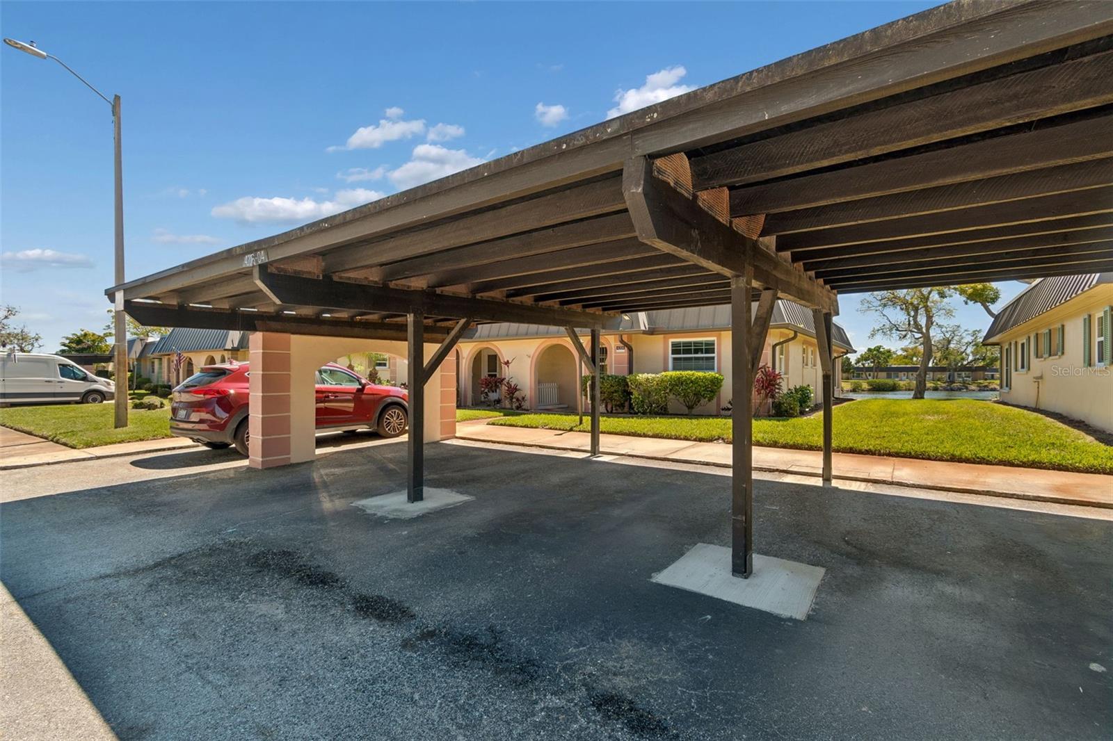 4204 STRATFORD DR #4204, NEW PORT RICHEY, FL, 34652