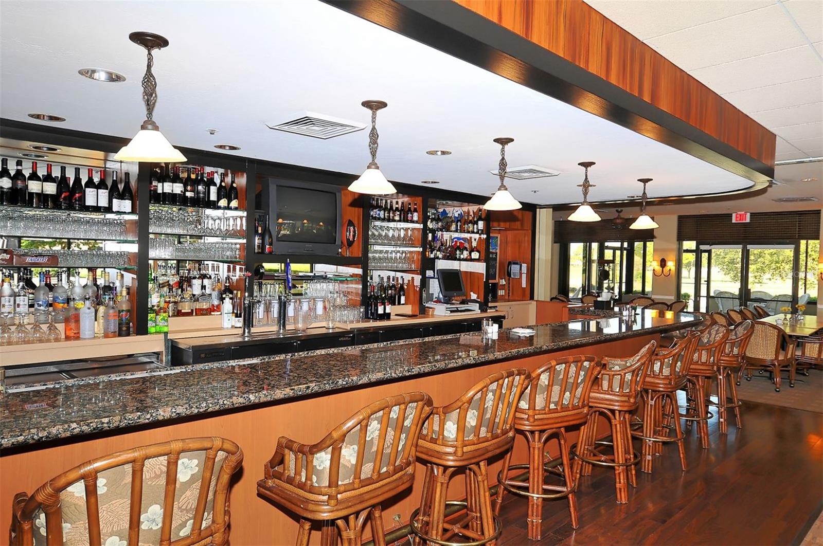 4823 CARRINGTON CIR, SARASOTA, FL, 34243