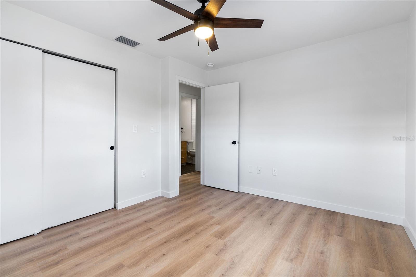 1028 BASS BLVD, DUNEDIN, FL, 34698