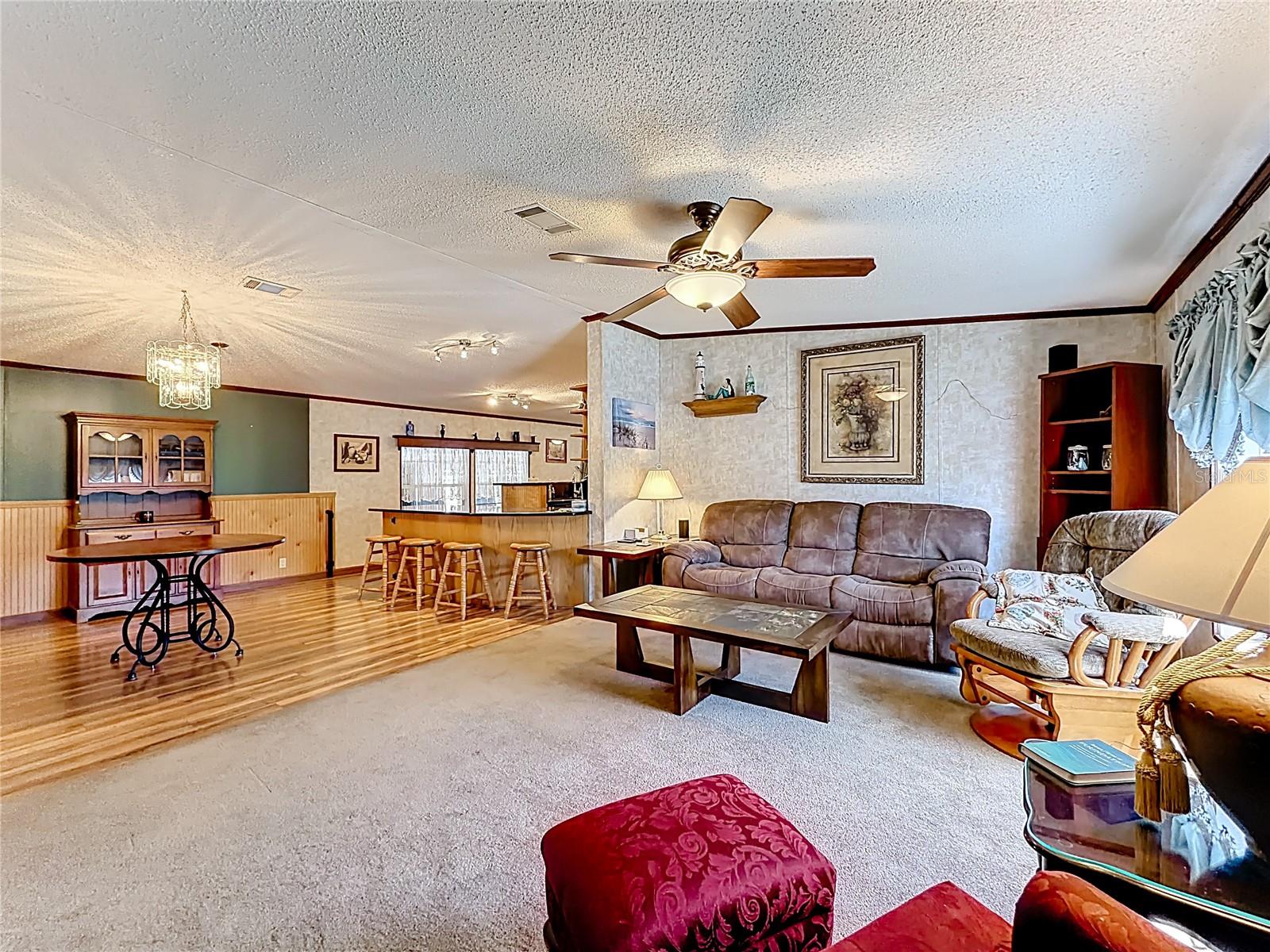 1658 ELKHART CIR, TAVARES, FL, 32778