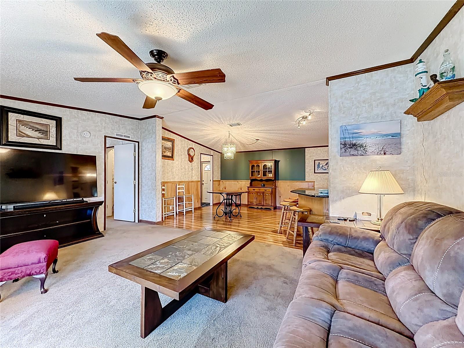1658 ELKHART CIR, TAVARES, FL, 32778