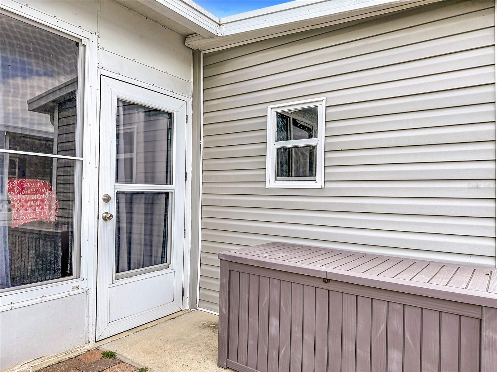 1658 ELKHART CIR, TAVARES, FL, 32778