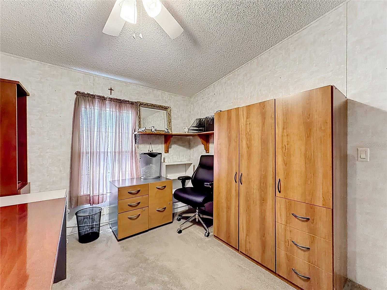1658 ELKHART CIR, TAVARES, FL, 32778