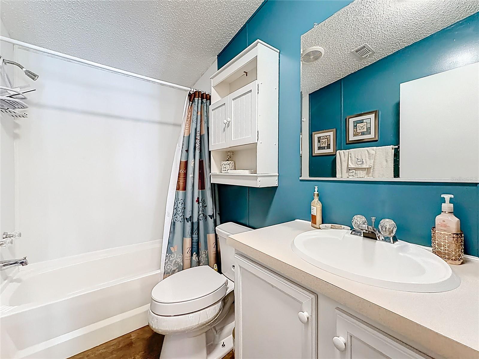 1658 ELKHART CIR, TAVARES, FL, 32778