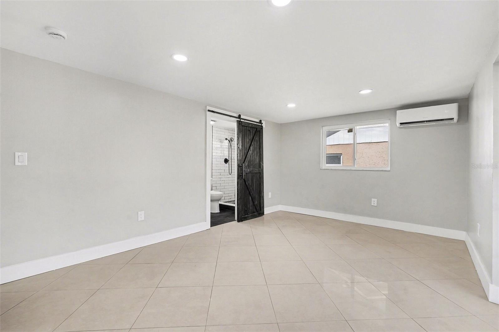 5813 CHAPMAN DR, NEW PORT RICHEY, FL, 34652