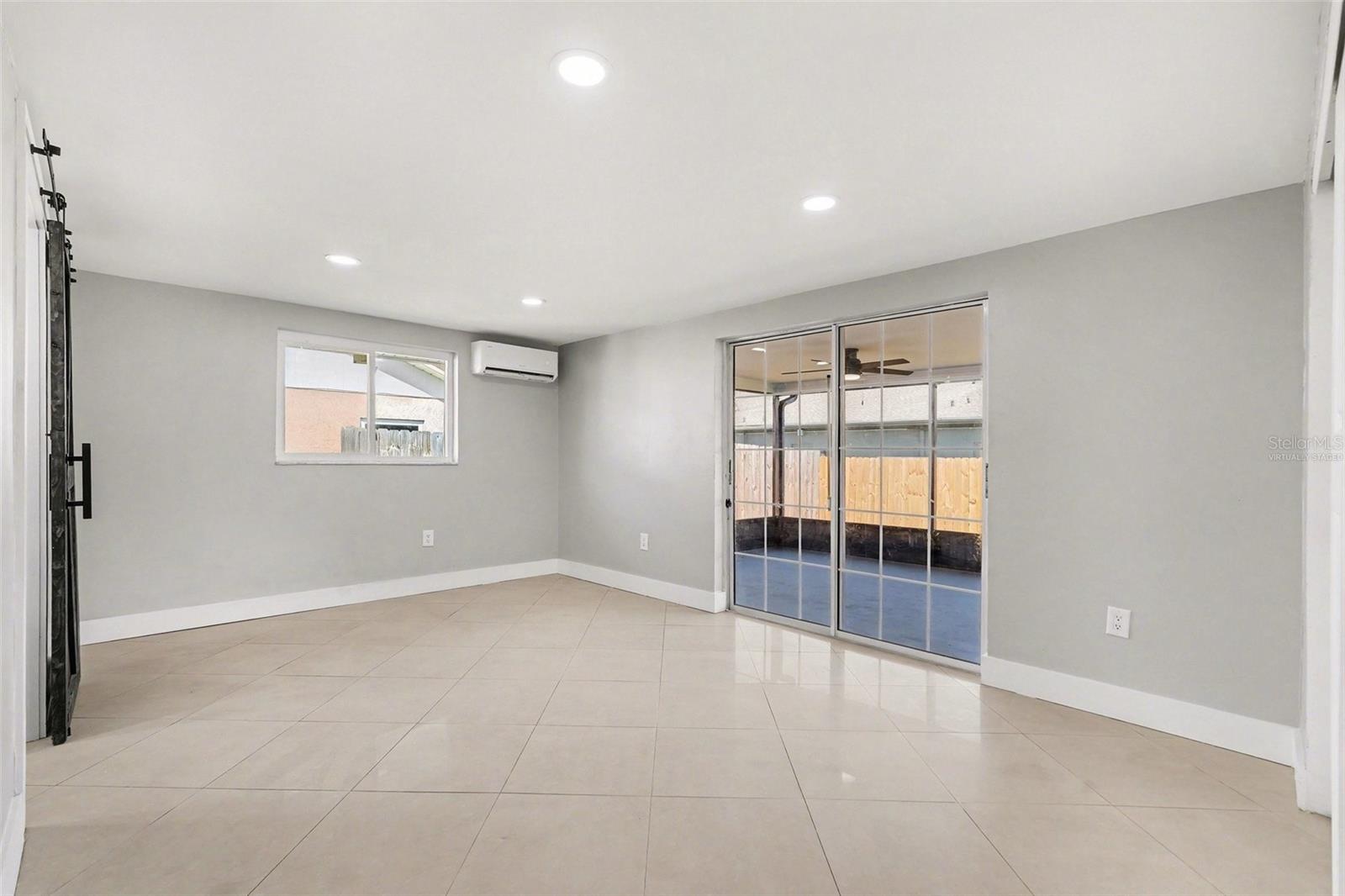 5813 CHAPMAN DR, NEW PORT RICHEY, FL, 34652