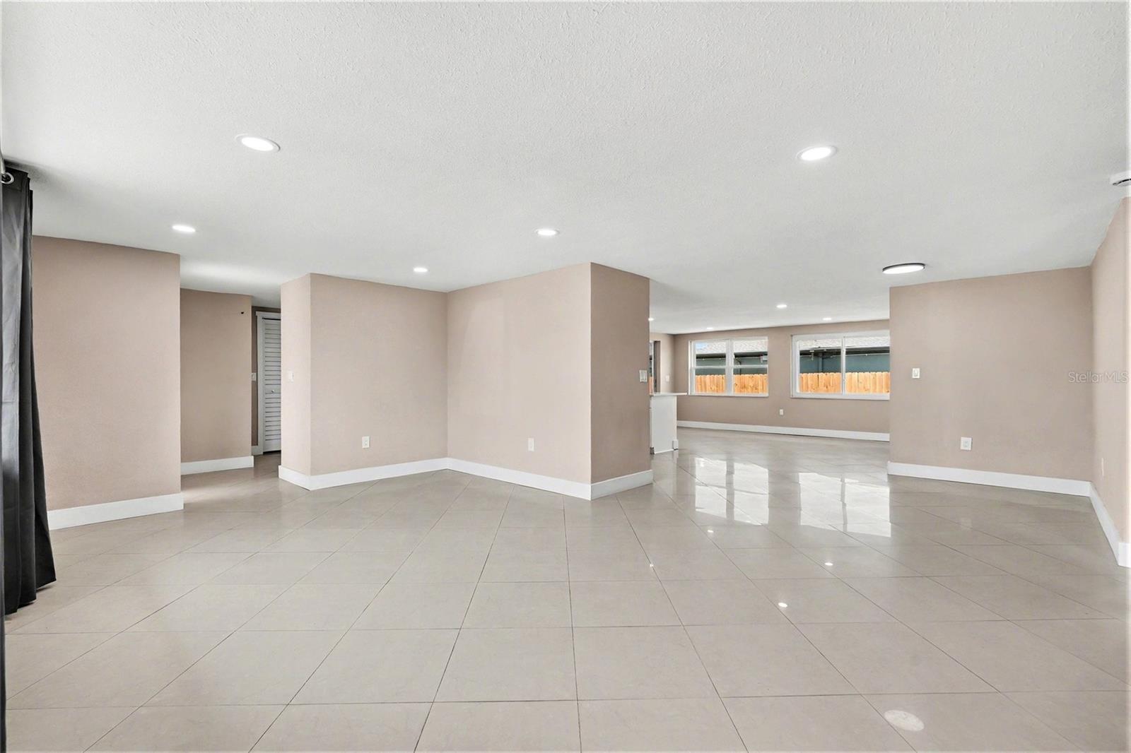 5813 CHAPMAN DR, NEW PORT RICHEY, FL, 34652
