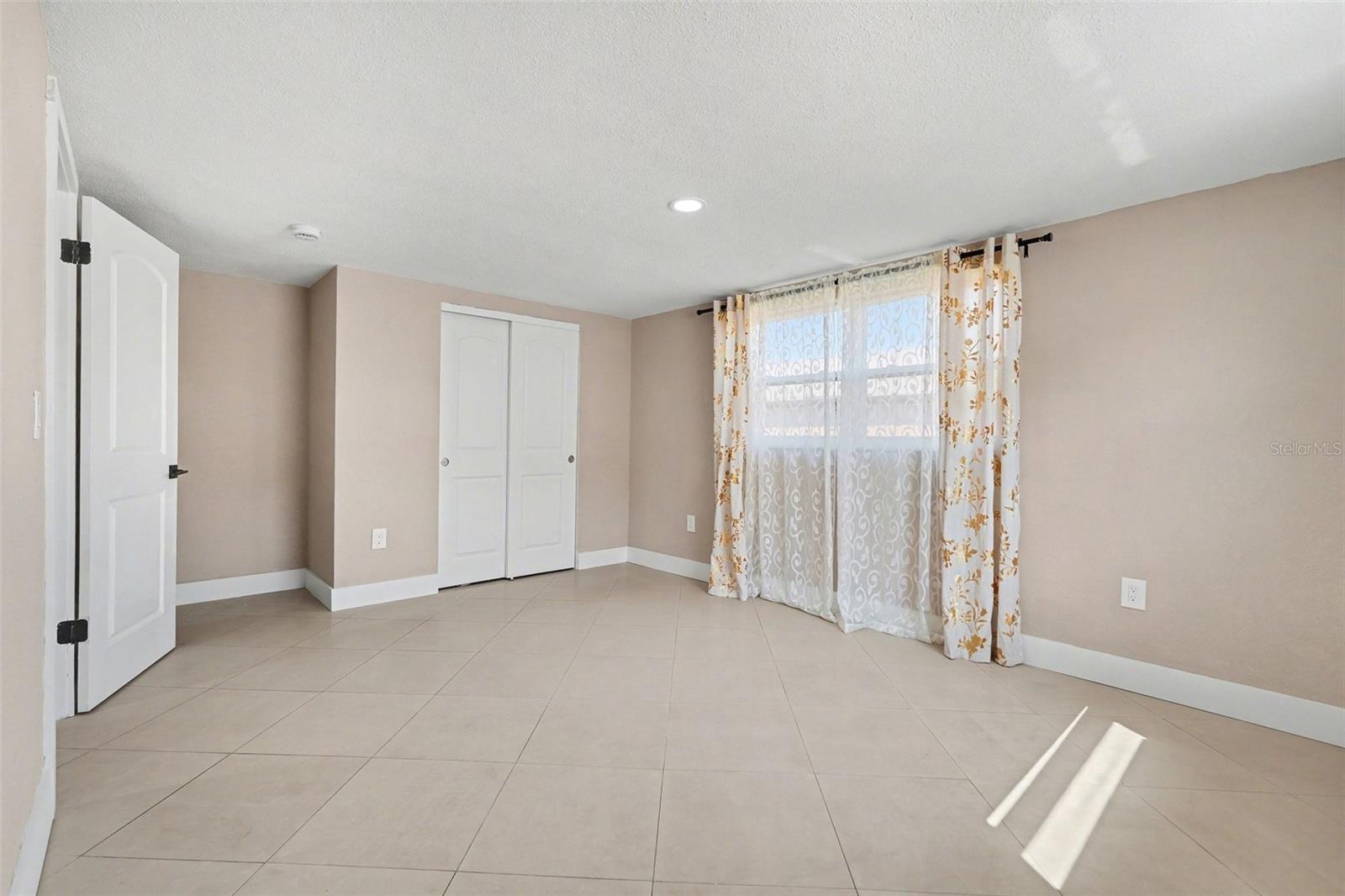 5813 CHAPMAN DR, NEW PORT RICHEY, FL, 34652