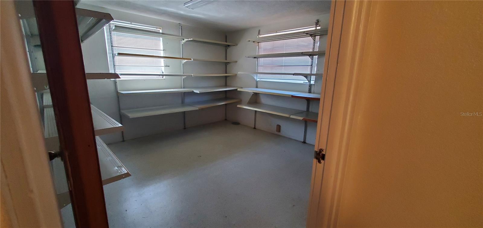6102 INDIANA AVE, NEW PORT RICHEY, FL, 34653