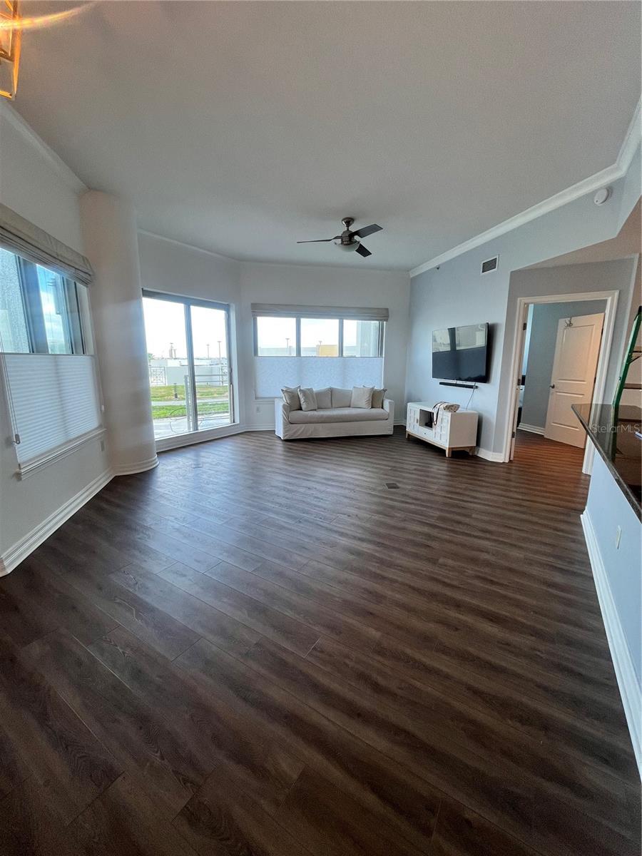 1209 E CUMBERLAND AVE #505, TAMPA, FL, 33602