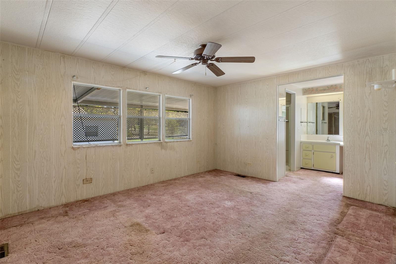 12260 HALLMARK AVE, BROOKSVILLE, FL, 34613