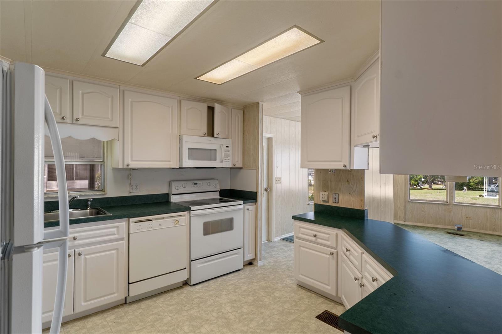 12260 HALLMARK AVE, BROOKSVILLE, FL, 34613