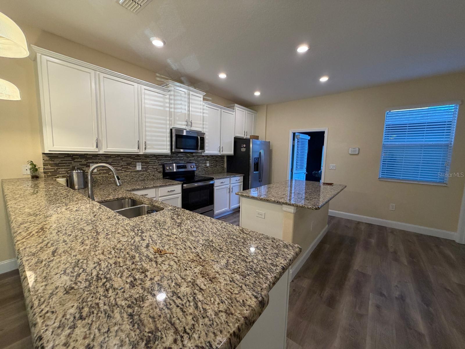 5637 WATER ROSE RD RD, WINTER GARDEN, FL, 34787