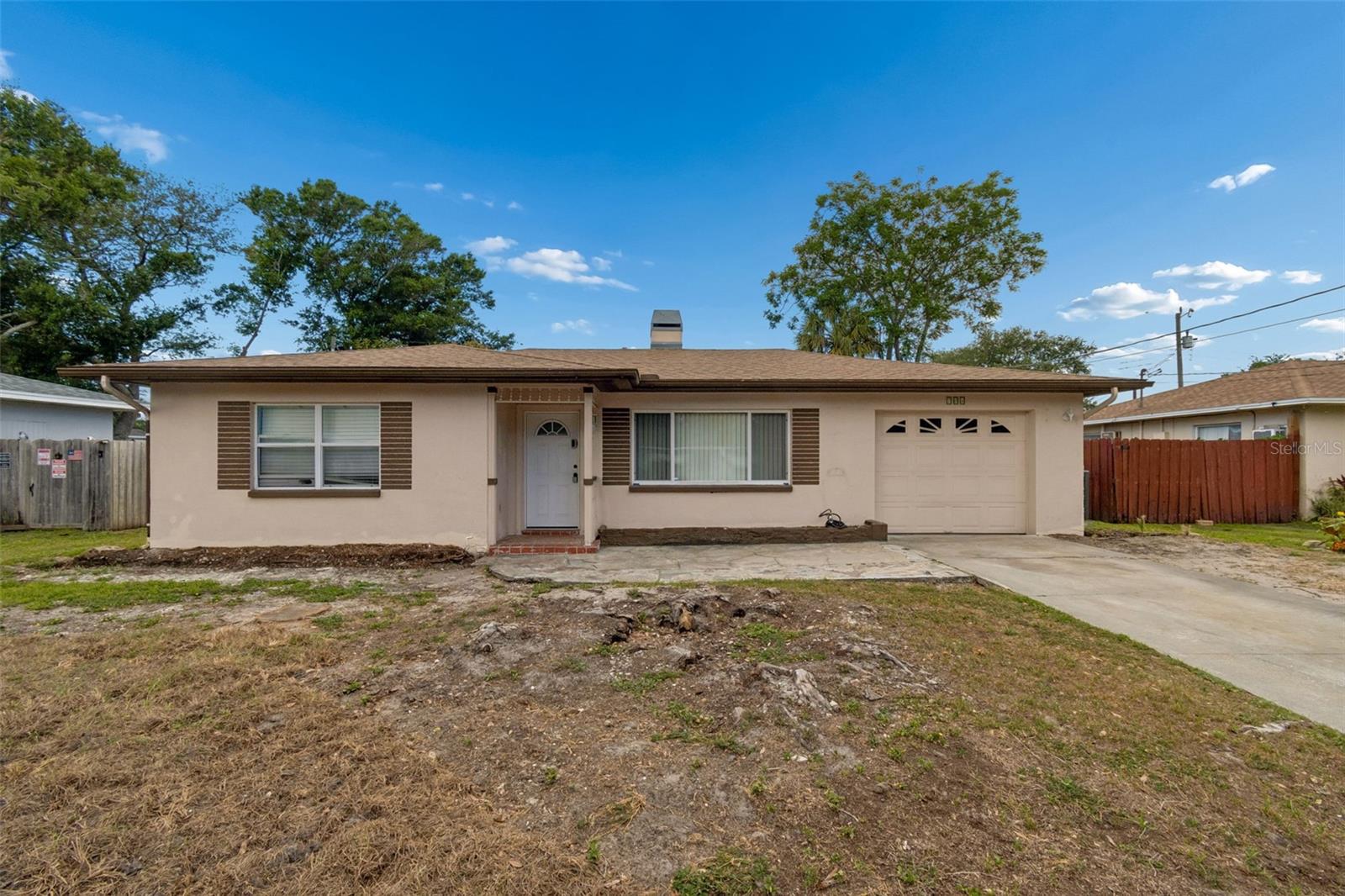 704 BROOKSIDE DR, CLEARWATER, FL, 33764