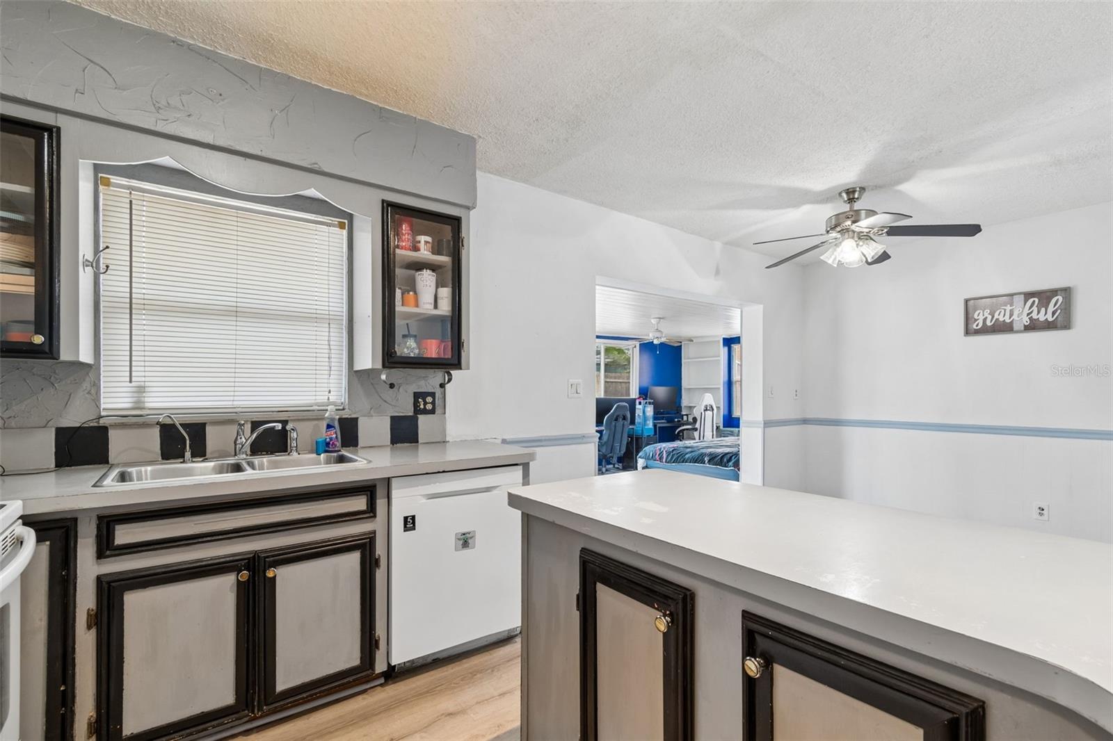 704 BROOKSIDE DR, CLEARWATER, FL, 33764