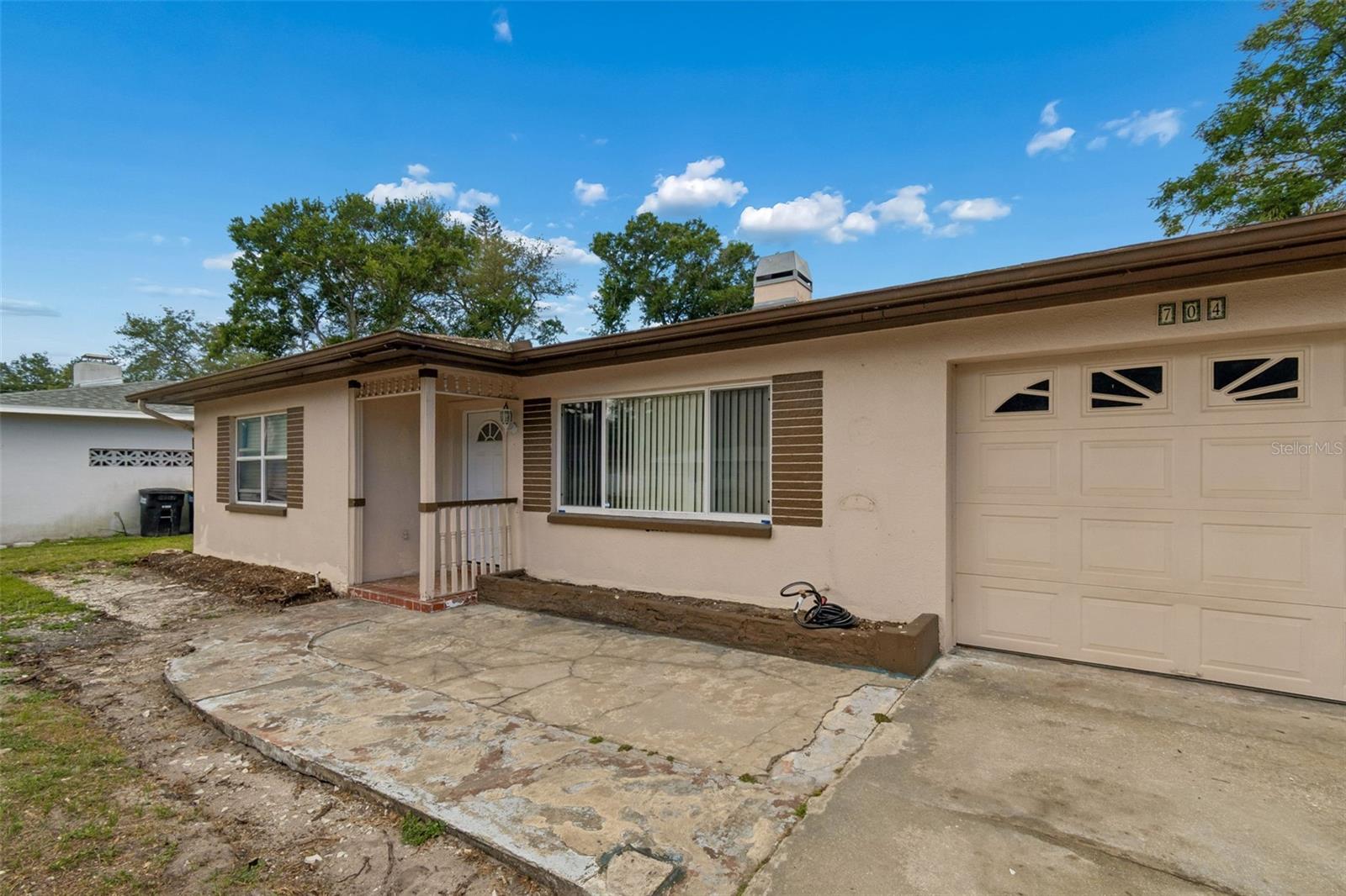 704 BROOKSIDE DR, CLEARWATER, FL, 33764