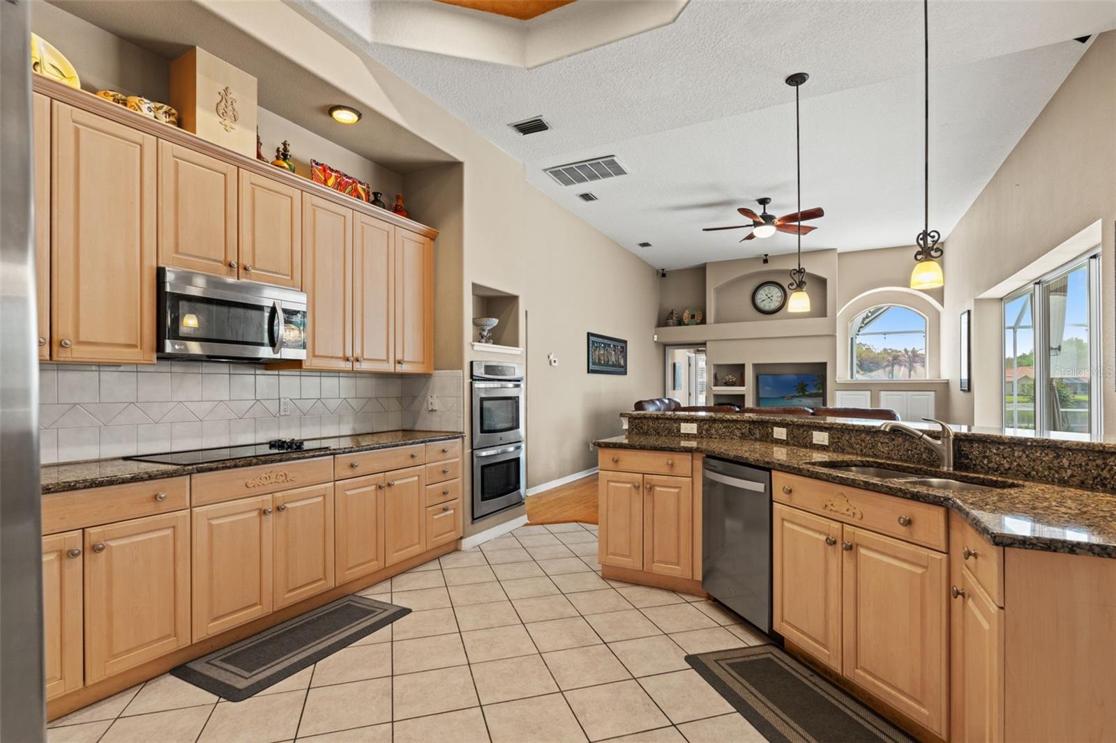 17905 ARBOR GREENE DR, TAMPA, FL, 33647