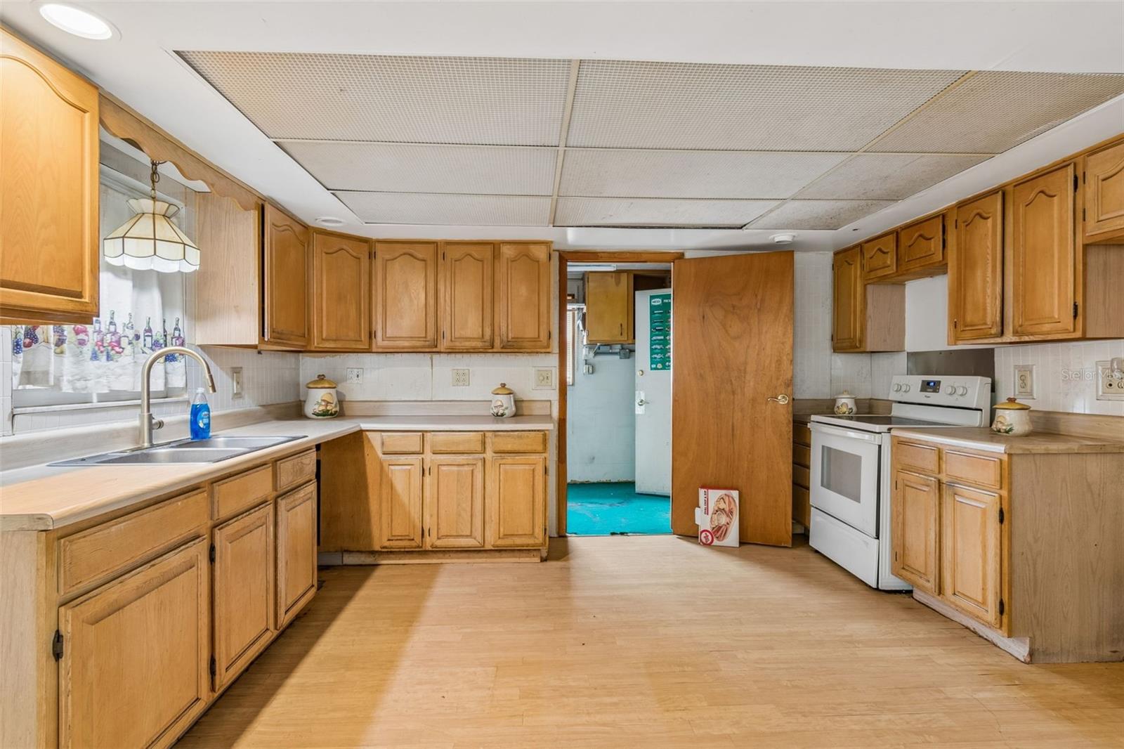 5097 88TH AVE N, PINELLAS PARK, FL, 33782