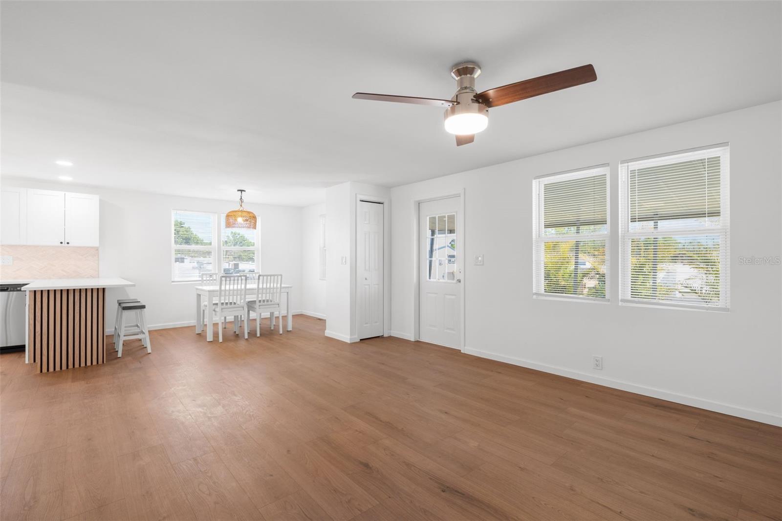 7271 MOUNT ARLINGTON DR NE #430, ST PETERSBURG, FL, 33702