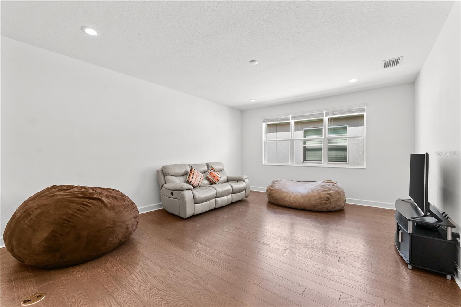 32558 TREE OF LIFE AVE, WESLEY CHAPEL, FL, 33543