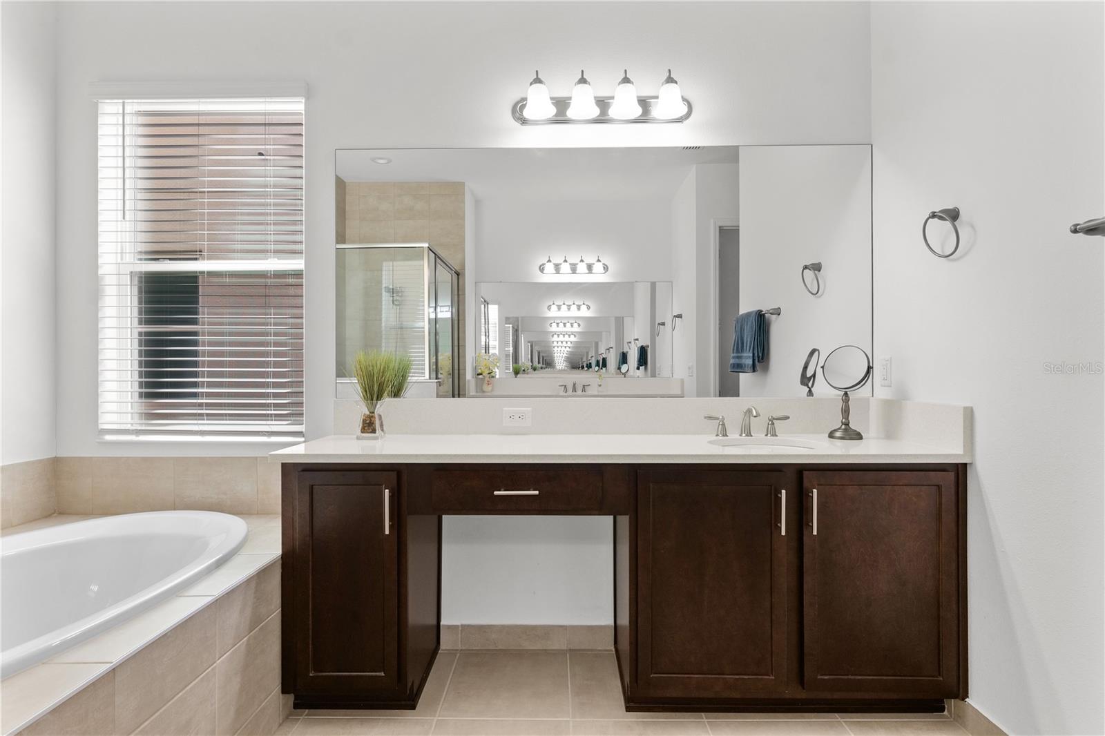 32558 TREE OF LIFE AVE, WESLEY CHAPEL, FL, 33543