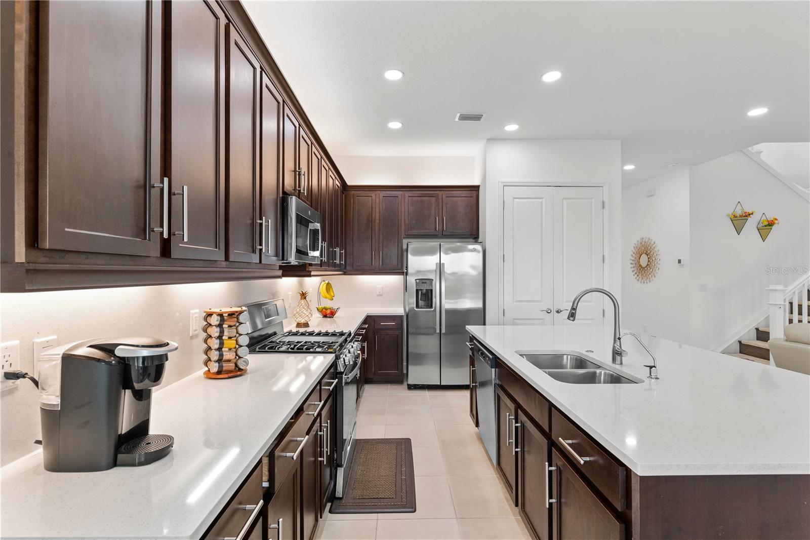 32558 TREE OF LIFE AVE, WESLEY CHAPEL, FL, 33543