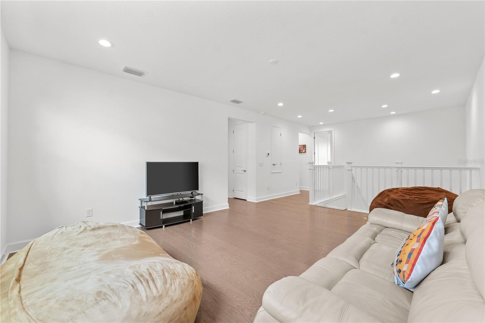 32558 TREE OF LIFE AVE, WESLEY CHAPEL, FL, 33543