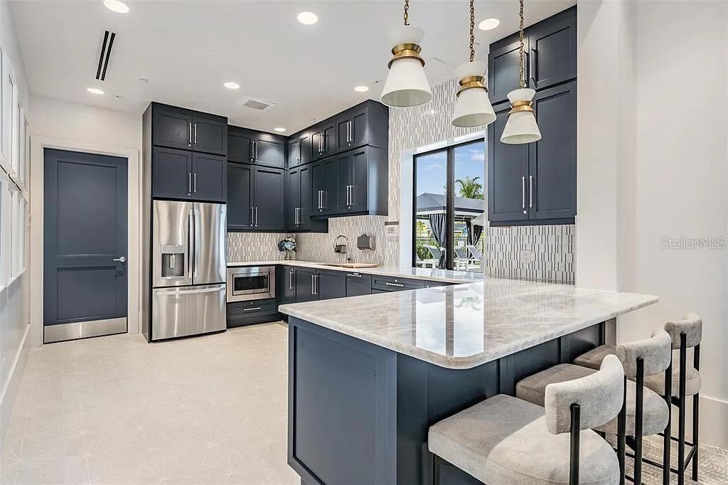 32558 TREE OF LIFE AVE, WESLEY CHAPEL, FL, 33543