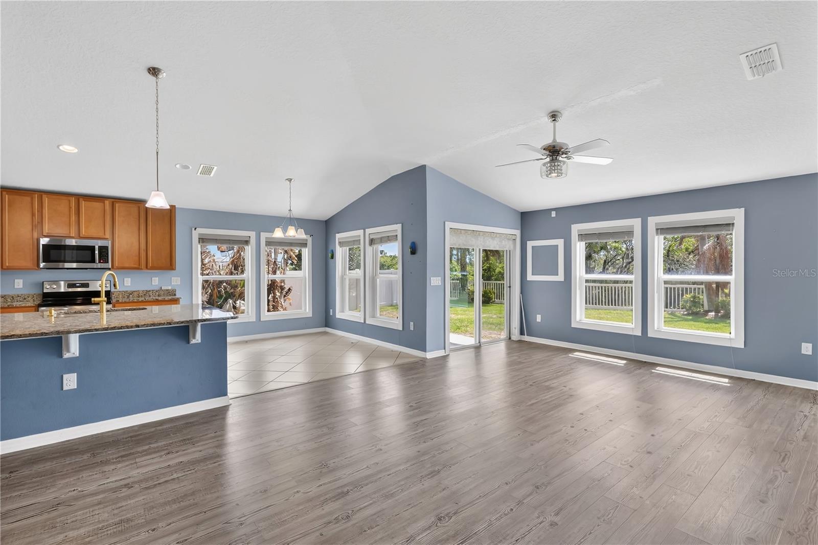 116 WHIRLAWAY DR, DAVENPORT, FL, 33837