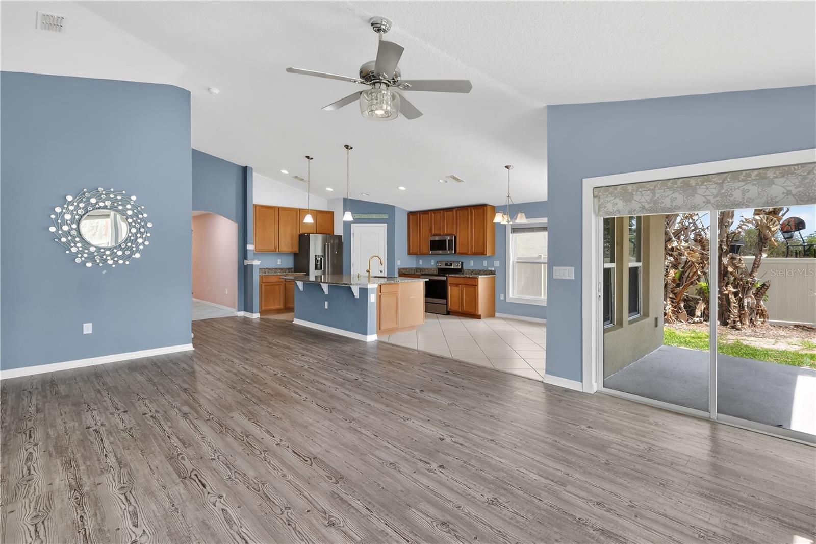 116 WHIRLAWAY DR, DAVENPORT, FL, 33837