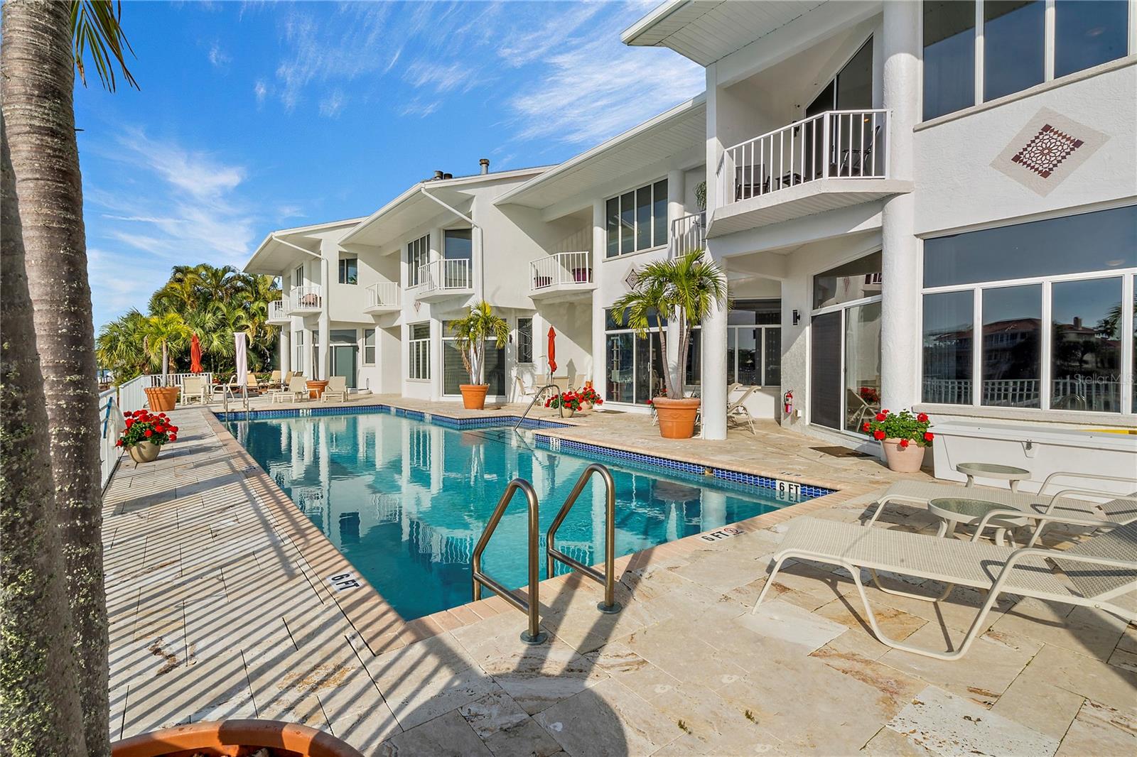 830 PINELLAS BAYWAY S, ST PETERSBURG, FL, 33715