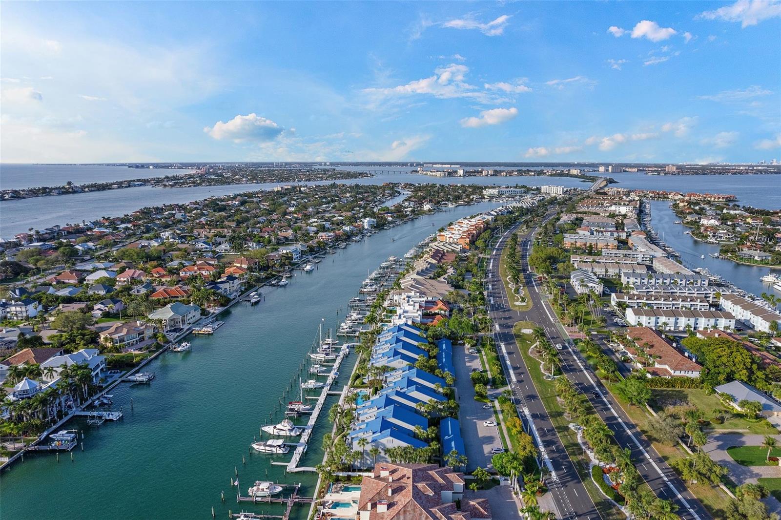 830 PINELLAS BAYWAY S, ST PETERSBURG, FL, 33715