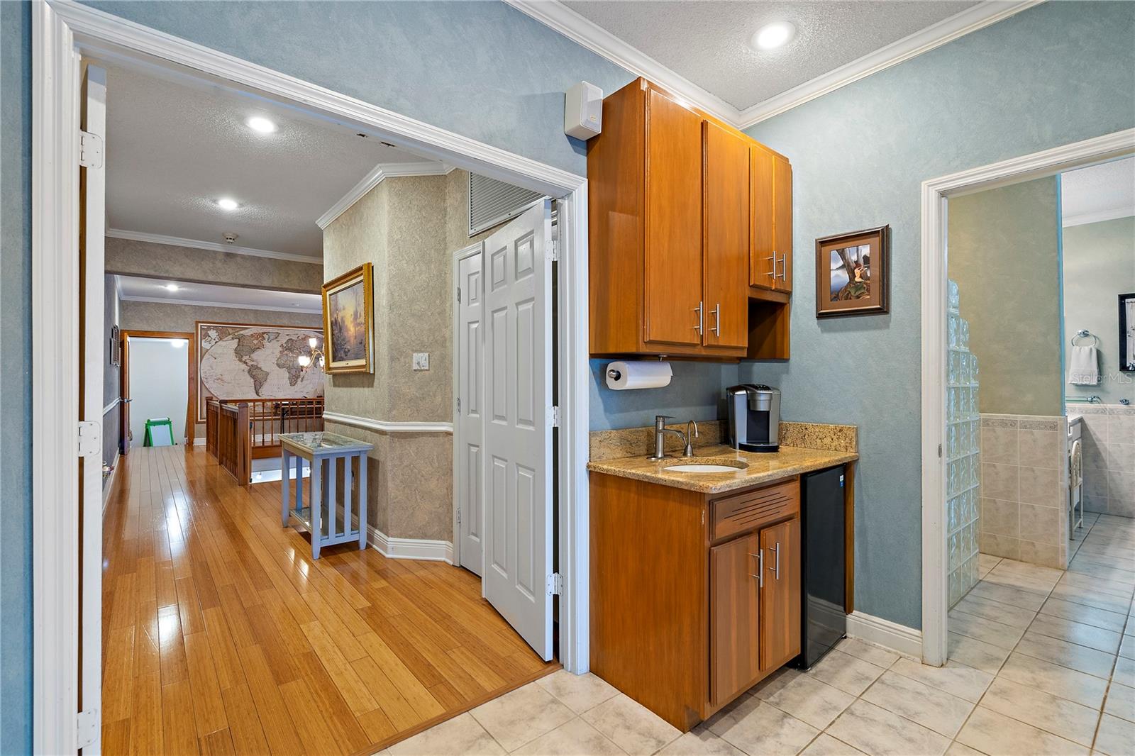 830 PINELLAS BAYWAY S, ST PETERSBURG, FL, 33715