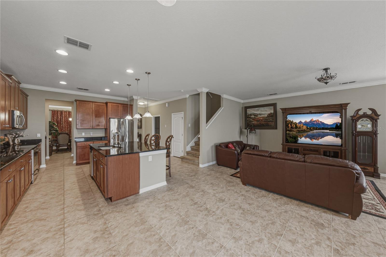 10661 PICTORIAL PARK DR, TAMPA, FL, 33647