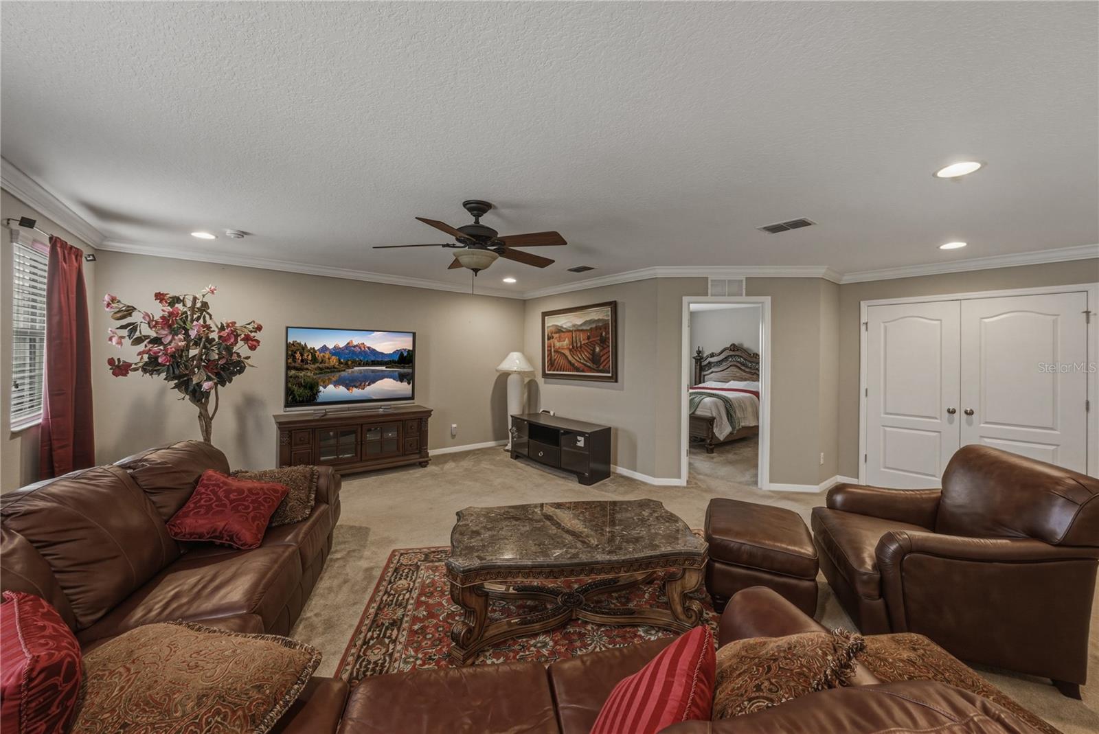 10661 PICTORIAL PARK DR, TAMPA, FL, 33647