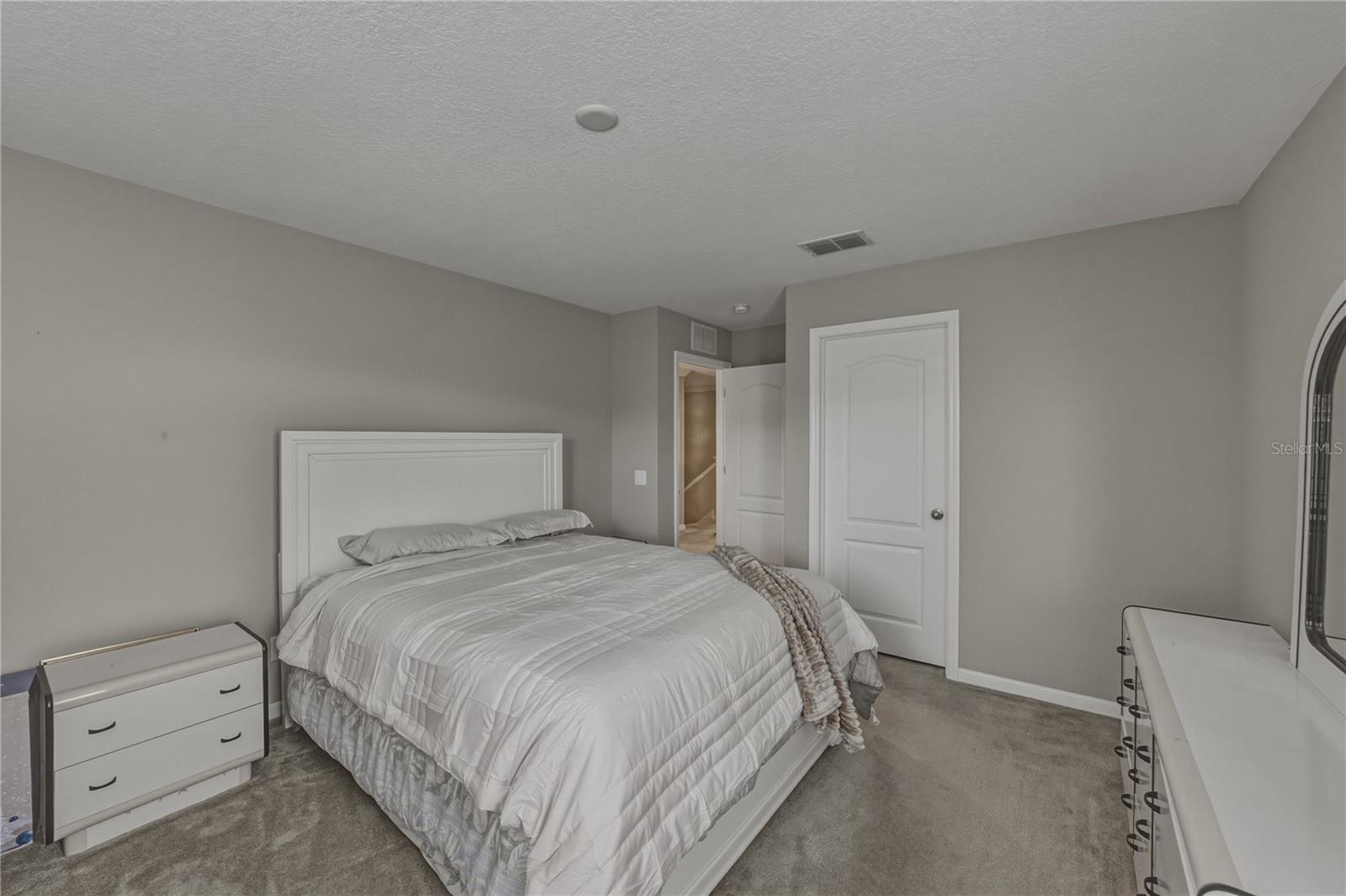 10661 PICTORIAL PARK DR, TAMPA, FL, 33647