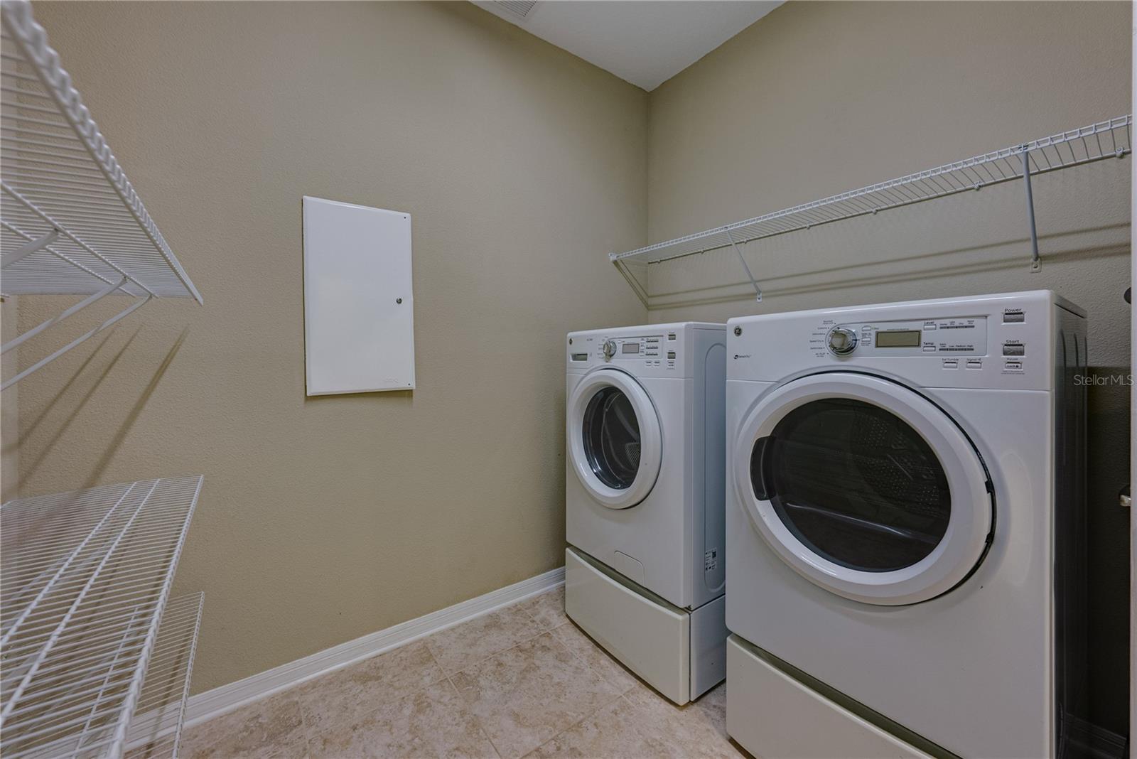 10661 PICTORIAL PARK DR, TAMPA, FL, 33647