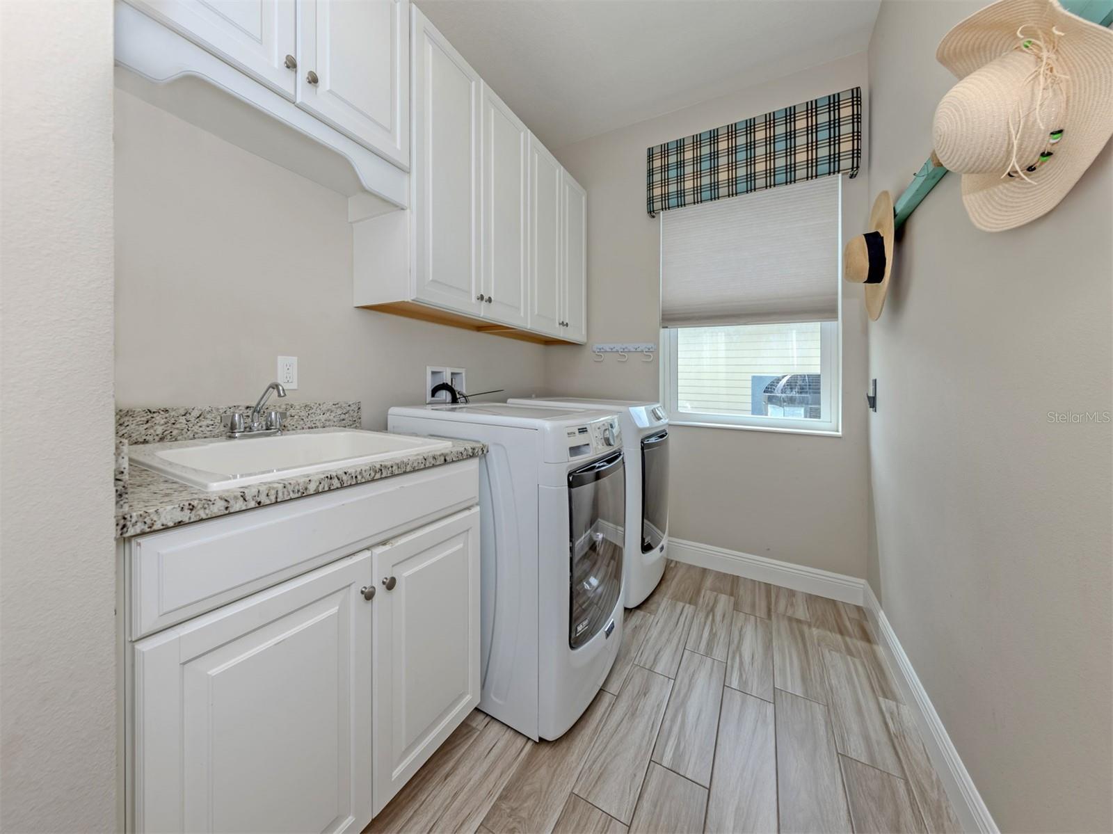 18060 WOODEN SKIFF CT, NOKOMIS, FL, 34275