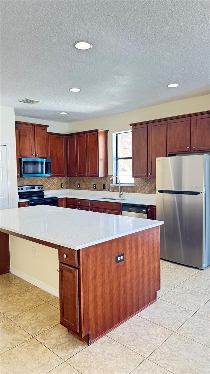 2713 KINSEY DR, KISSIMMEE, FL, 34746