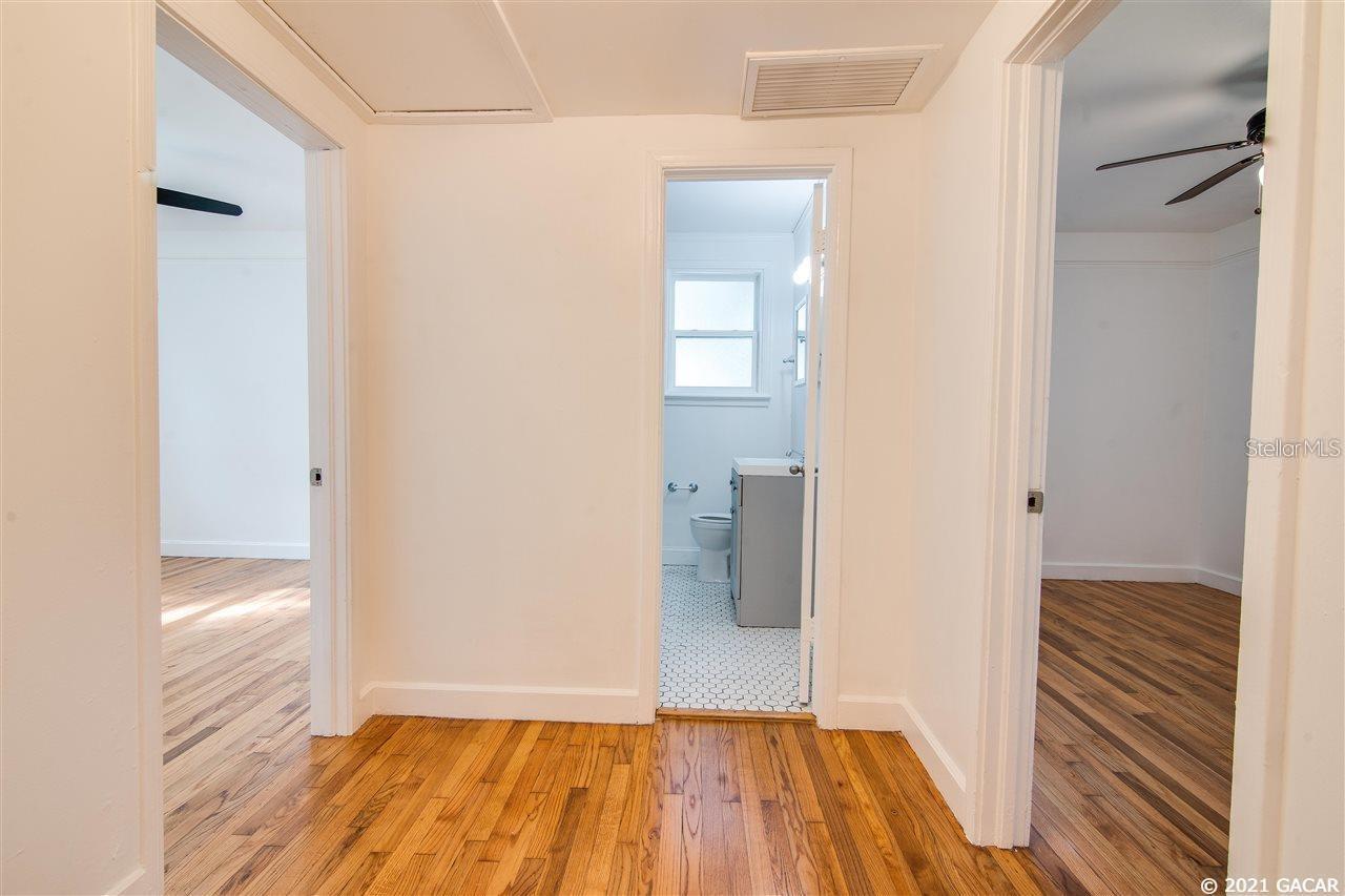 1028 NE 7TH AVE, GAINESVILLE, FL, 32601