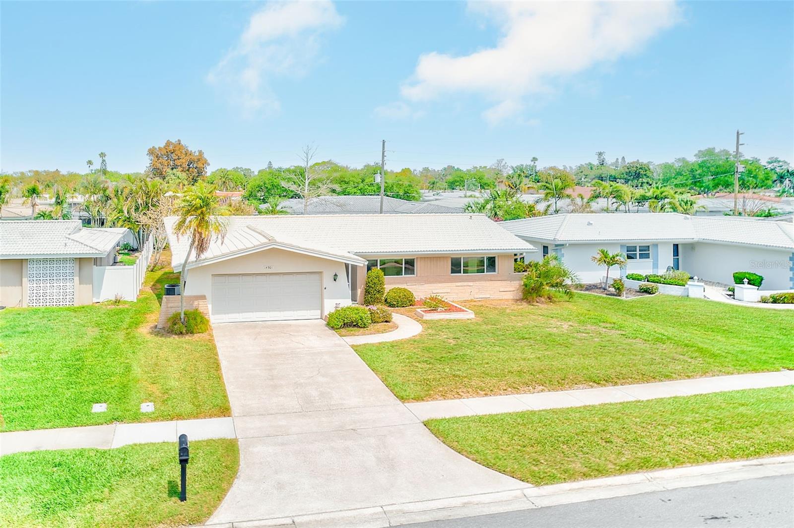 14901 SOVEREIGN DR, LARGO, FL, 33774
