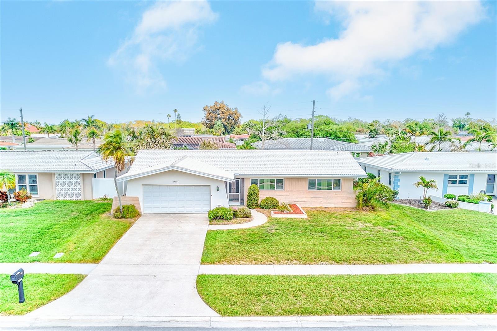 14901 SOVEREIGN DR, LARGO, FL, 33774