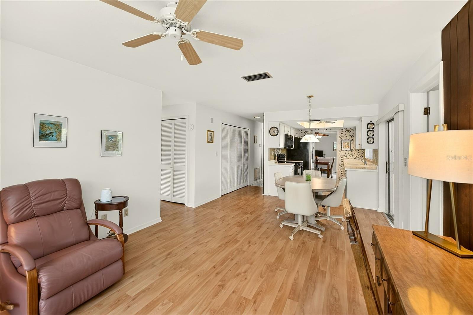 14901 SOVEREIGN DR, LARGO, FL, 33774